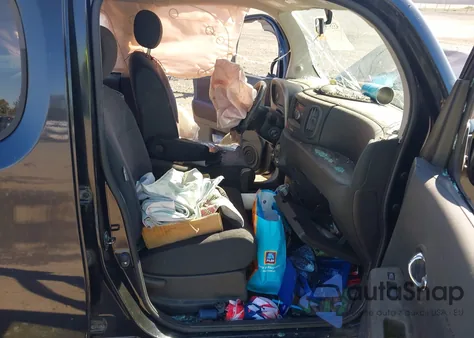 2012 Nissan Cube 1.8 S z USA, uszkodzony, nr VIN JN8AZ2KR3CT253970